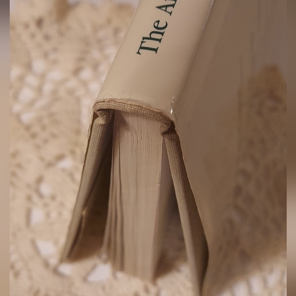 Queena Stovall 1986 HB Book with Author signature - Picture 6 of 15